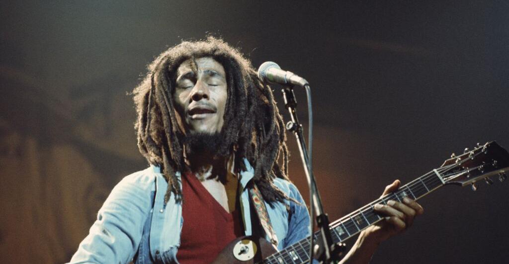 Bob Marley Und Die Geburt Des Reggae: Geschichte Und Einfluss Bob Marley Und Die Geburt Des Reggae: Geschichte Und Einfluss