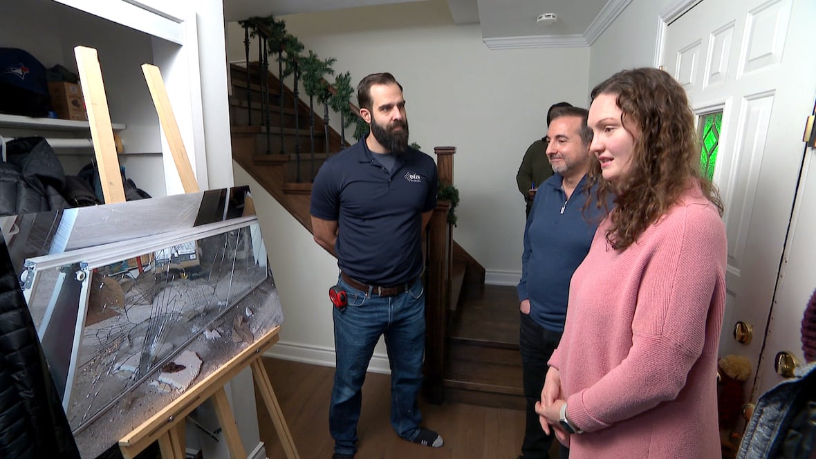 Celebrity Endorsed Home Renovation Projects: A String Of Disgruntled Customers Celebrity Endorsed Home Renovation Projects: A String Of Disgruntled Customers