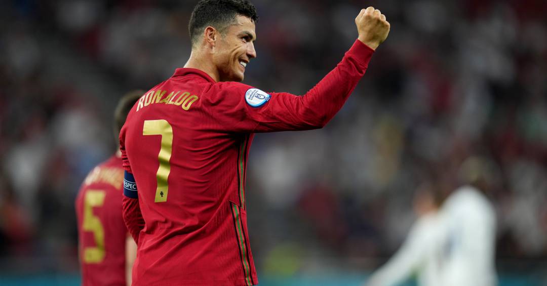 Cristiano Ronaldo Prioriza Vini Jr. E Ignora Neymar: Rivalidade Ou Amizade? Cristiano Ronaldo Prioriza Vini Jr. E Ignora Neymar: Rivalidade Ou Amizade?
