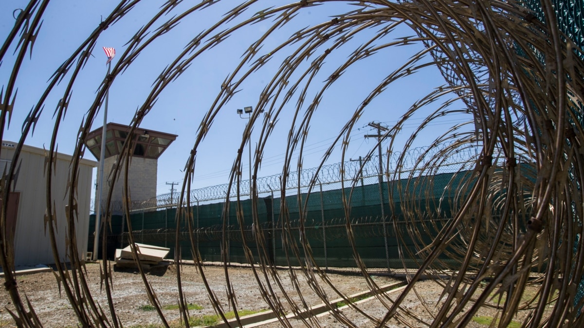 EEUU Traslada Migrantes A Guantánamo: ¿Razones Y Controversias? EEUU Traslada Migrantes A Guantánamo: ¿Razones Y Controversias?