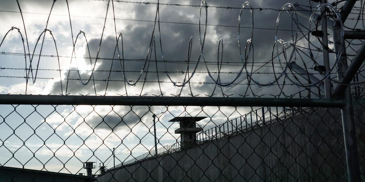 El Salvador's Gigantic Prison: A Solution For America's Most Dangerous Criminals? El Salvador's Gigantic Prison: A Solution For America's Most Dangerous Criminals?