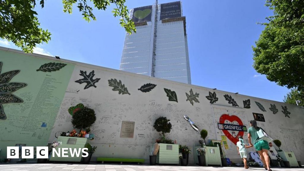 Grenfell Tower Demolition: Anger Erupts As Families React Grenfell Tower Demolition: Anger Erupts As Families React