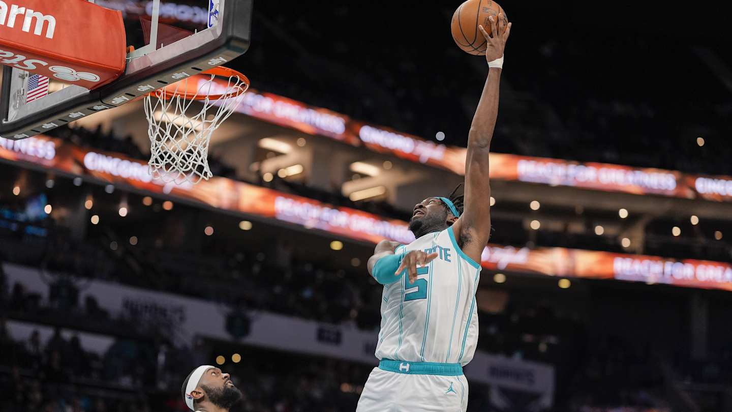 Hornets' Mark Williams Trade: Analyzing The Winners And Losers Hornets' Mark Williams Trade: Analyzing The Winners And Losers