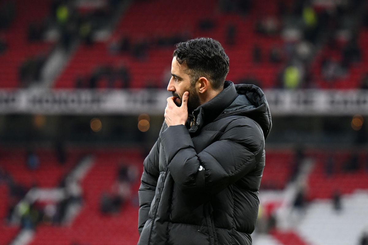 Manchester United Legend Criticizes Amorim's Tactics: Manchester United Legend Criticizes Amorim's Tactics: