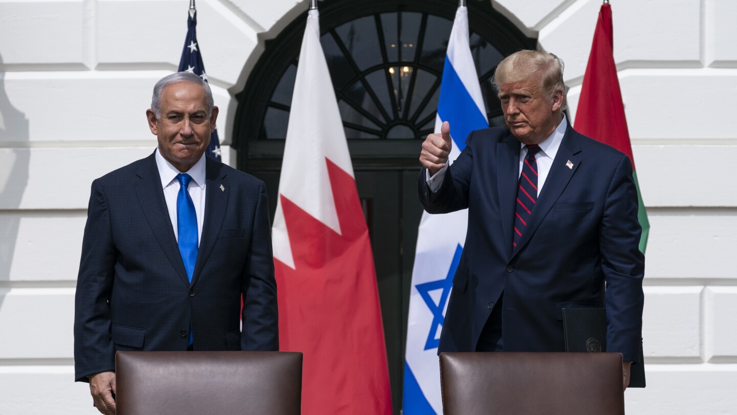 Trump, Netanyahu Discuss Gaza Peace: US President Issues Warning Trump, Netanyahu Discuss Gaza Peace: US President Issues Warning