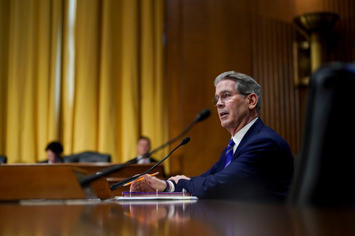US Treasury To Maintain Steady Long-Term Debt Sales Through 2025 US Treasury To Maintain Steady Long-Term Debt Sales Through 2025