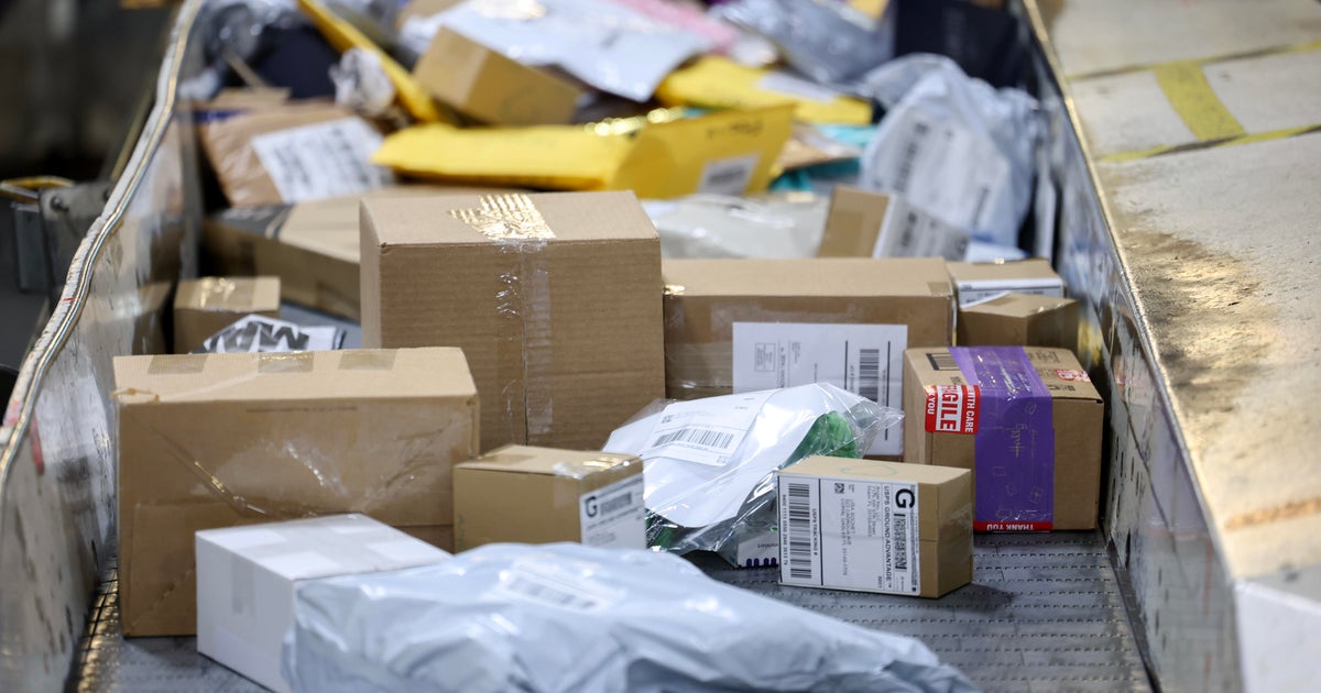 USPS Halts Package Acceptance From China And Hong Kong: Temporary Suspension Explained USPS Halts Package Acceptance From China And Hong Kong: Temporary Suspension Explained